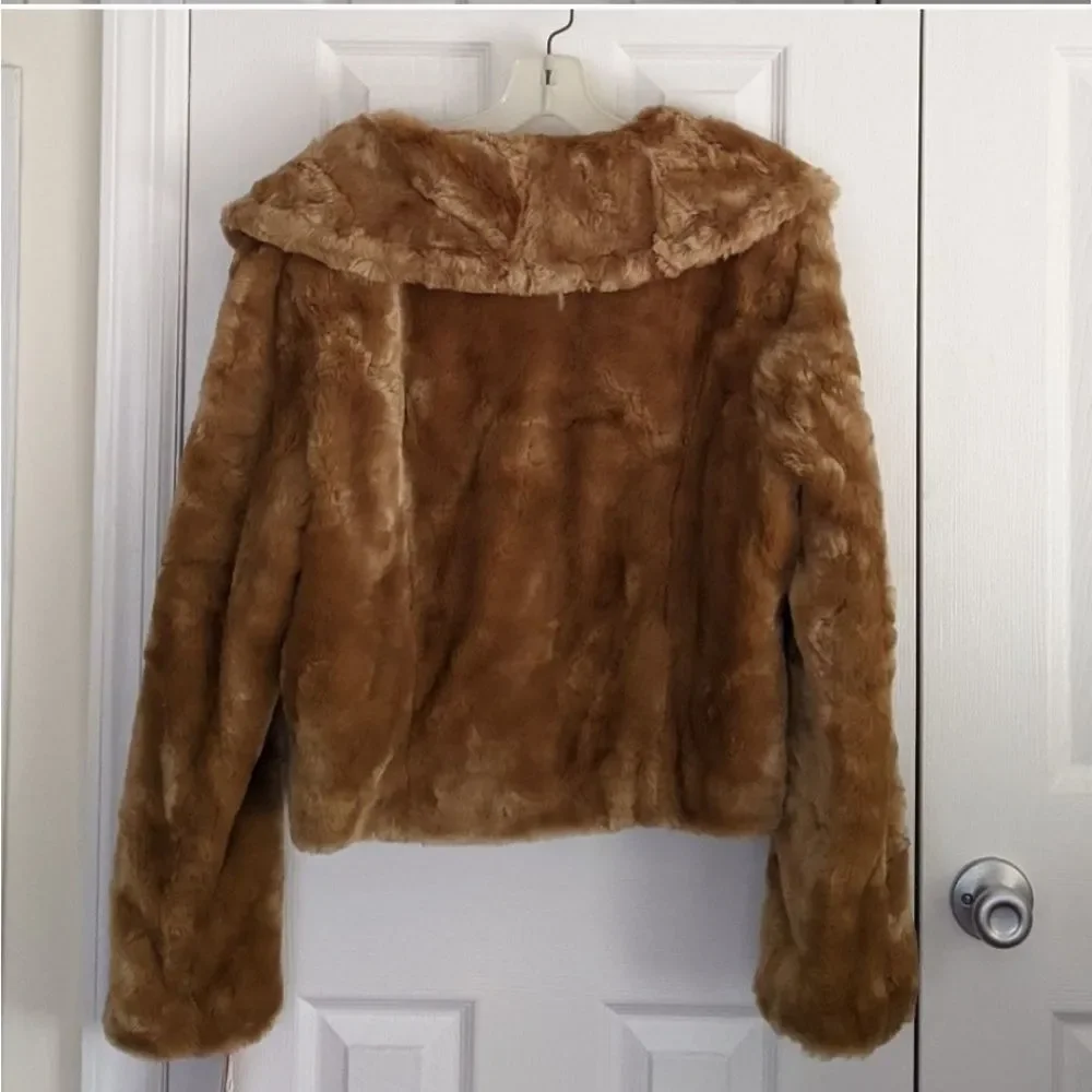 Faux Fur Jacket Unlisted by Kenneth Cole Large - Picture 3 of 8